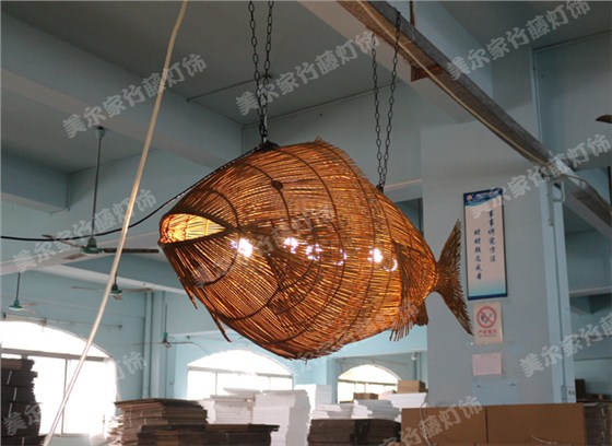 MEJ-8479大型定制魚燈
