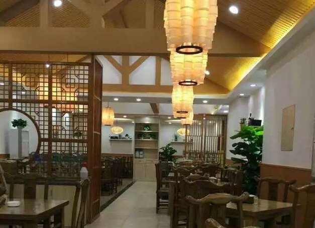 北京涂總餐廳使用美爾家木皮吊燈