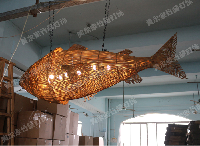 MEJ-8479大型定制魚燈