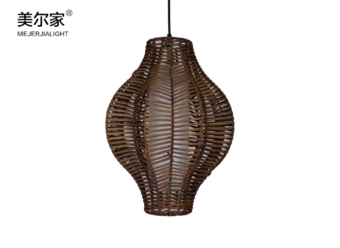 美爾家藤編吊燈